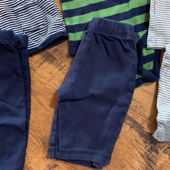 Carter’s Bundle Size 3m - Picture 5 of 7